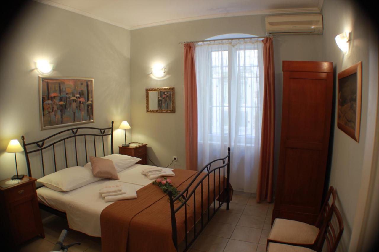 Adagio Theatre Apartment Split Bagian luar foto