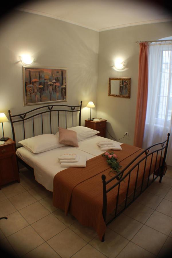 Adagio Theatre Apartment Split Bagian luar foto