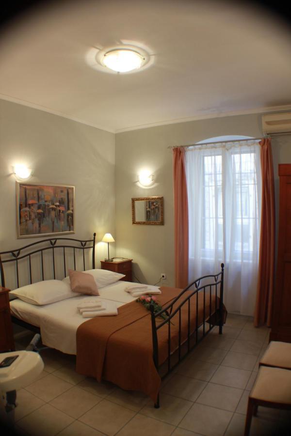 Adagio Theatre Apartment Split Bagian luar foto