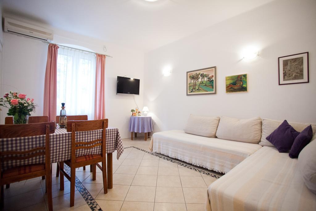 Adagio Theatre Apartment Split Ruang foto